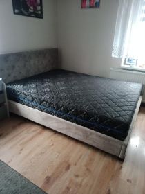 Sprzedam łóżko sypialniane