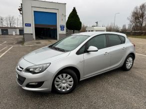 Opel Astra 1.4 BENZYNA Automat Klimatronik Nawigacja Ledy
