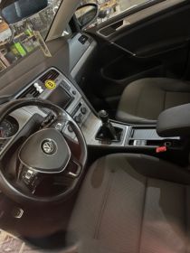 Sprzedam auto wolkswagen golf 7