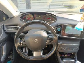 Sprzedam peugeot 308 1.5 HDi 130 km