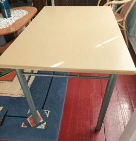 Sprzedam Stół
