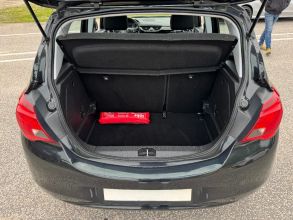 Opel Corsa 1.4 BENZYNA Klimatyzacja Ledy Tempomat Tablet