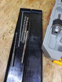 Mlotowiertarka- młot 1500w