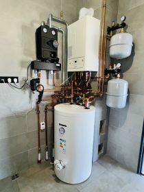 Hydraulik • Kotłownie • Podłogówka • Gaz•...