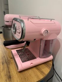 Expres do kawy kolbowy i mikser plenatarny