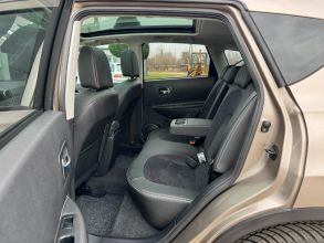 Nissan Qashqai 2.0 BENZYNA Klimatronik Nawigacja Tempomat...