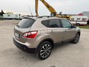 Nissan Qashqai 2.0 BENZYNA Klimatronik Nawigacja Tempomat...
