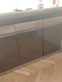 Sprzedam stół i komodę