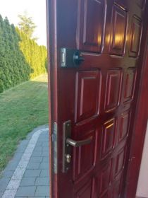 Sprzedam drzwi wejściowe