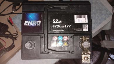 Sprzedam akumulator 52ah nowy