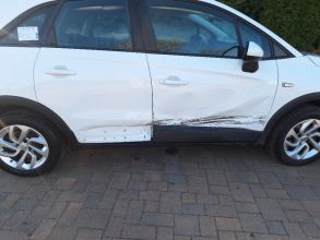 Sprzedam Opla Crosslanda X 2017 rok 1.2 benzyna