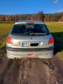 Sprzedam Peugeot 206