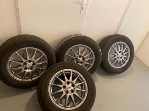 Komplet kół UNIROYAL 225/65 R 17 HXL/ 106 H/