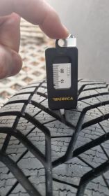 Opony Zimowe 215/65R17 Yokohama