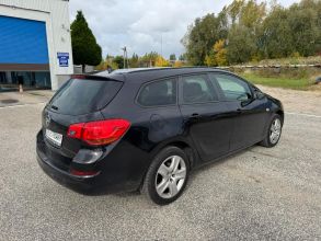 Opel Astra 1.4 BENZYNA Zarejestrowana Klimatyzacja Nawigacja