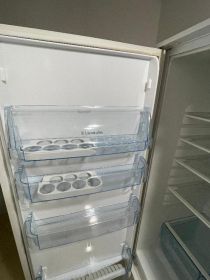 Lodówka Electrolux pod zabudowę