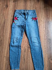 Jeansy rurki roz M