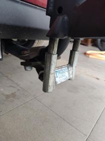 Bagażnik rowerowy z solidnym mocowaniem