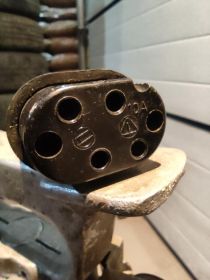 Niemiecka wiertarka stołowa