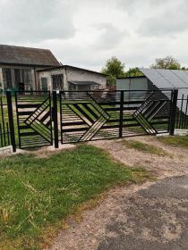 Bramy,ogrodzenia,balustrady,poręcze,drzwi garażowe