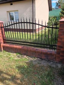 Bramy,ogrodzenia,balustrady,poręcze,drzwi garażowe