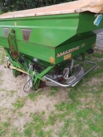 Sprzedam rozsiewacz nawozów Amazon zaf-max w oryginale