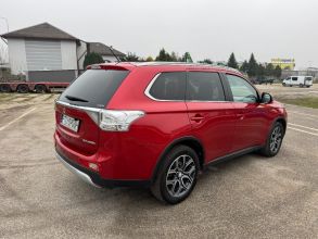 Mitsubishi Outlander 2.2 DIESEL Automat 4x4 Nawigacja...