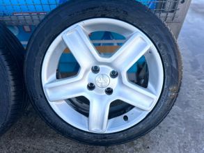 Sprzedam dwa komplety kół felg peugeot 4x108 17 cali