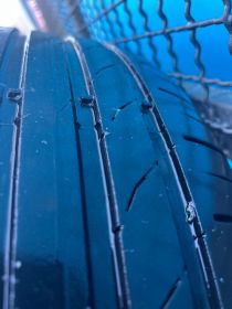 Sprzedam dwa komplety kół felg peugeot 4x108 17 cali