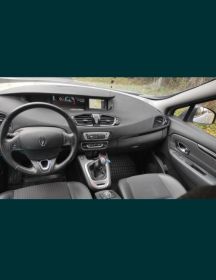 Renault Grand Scenic 2013