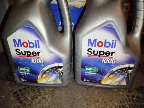Witam mam na sprzedaż olej Mobil Super...