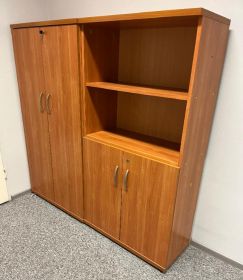 Zestaw mebli biurowych