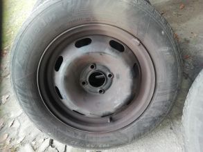 sprzedam komplet kół zimowych