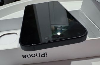 iPhone 15 128GB black