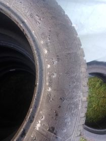 Opony zimowe 215/60r16, 4 szt