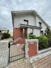 Sprzedam dom na osiedlu Muchlin