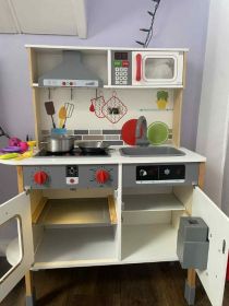 Sprzedam drewnianą kuchnię lidla