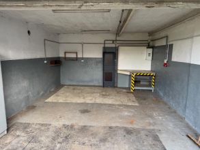 magazyn GARAŻ 27m2 na UL. Zdrojki Prawe