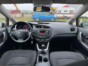 Kia Ceed 1.4 BENZYNA Klimatyzacja Ledy Podgrzewane...
