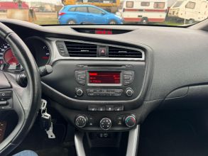 Kia Ceed 1.4 BENZYNA Klimatyzacja Ledy Podgrzewane...