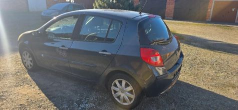 Renault Clio III benzyna 5d