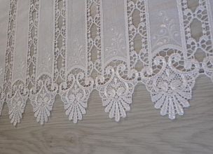 Firanka z gipiurą 190cm x 60cm