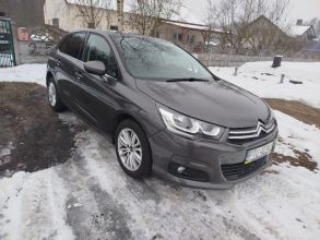 Citroen C4 rok 2016 poj 12 benzyna