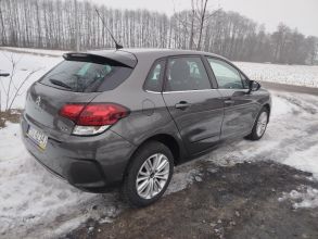 Citroen C4 rok 2016 poj 12 benzyna