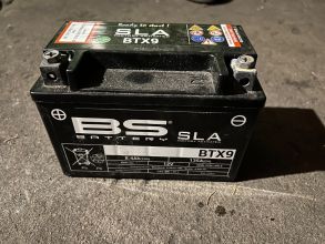 Sprzedam akumulator do skutera