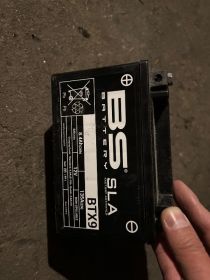 Sprzedam akumulator do skutera