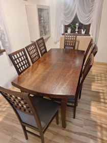 Sprzedam stół z krzesłami lub osobno