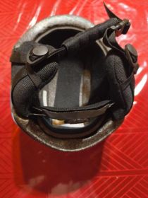 Sprzedam kaski narciarskie widoczne na...