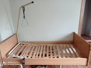 Sprzedam łóżko rehabilitacyjno-pielęgnacyjne
