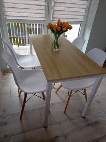 Stół z 4 krzesłami do salonu kuchni jadalni